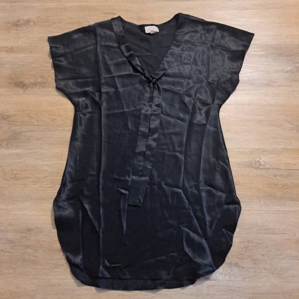 Vintage L.A. Intimates Black Silky Satiny Chemise V-neck Tie Oval Bottom Small